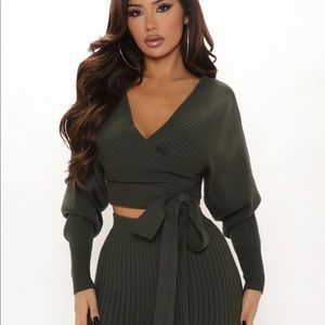 Send Offers ❤️ Fashion Nova - Hold Me Closer Sweater Legging Set